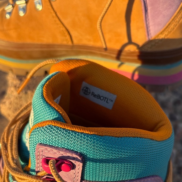 Timberland Women's Multicolor Leather Winter Boots - Picture 4 of 10